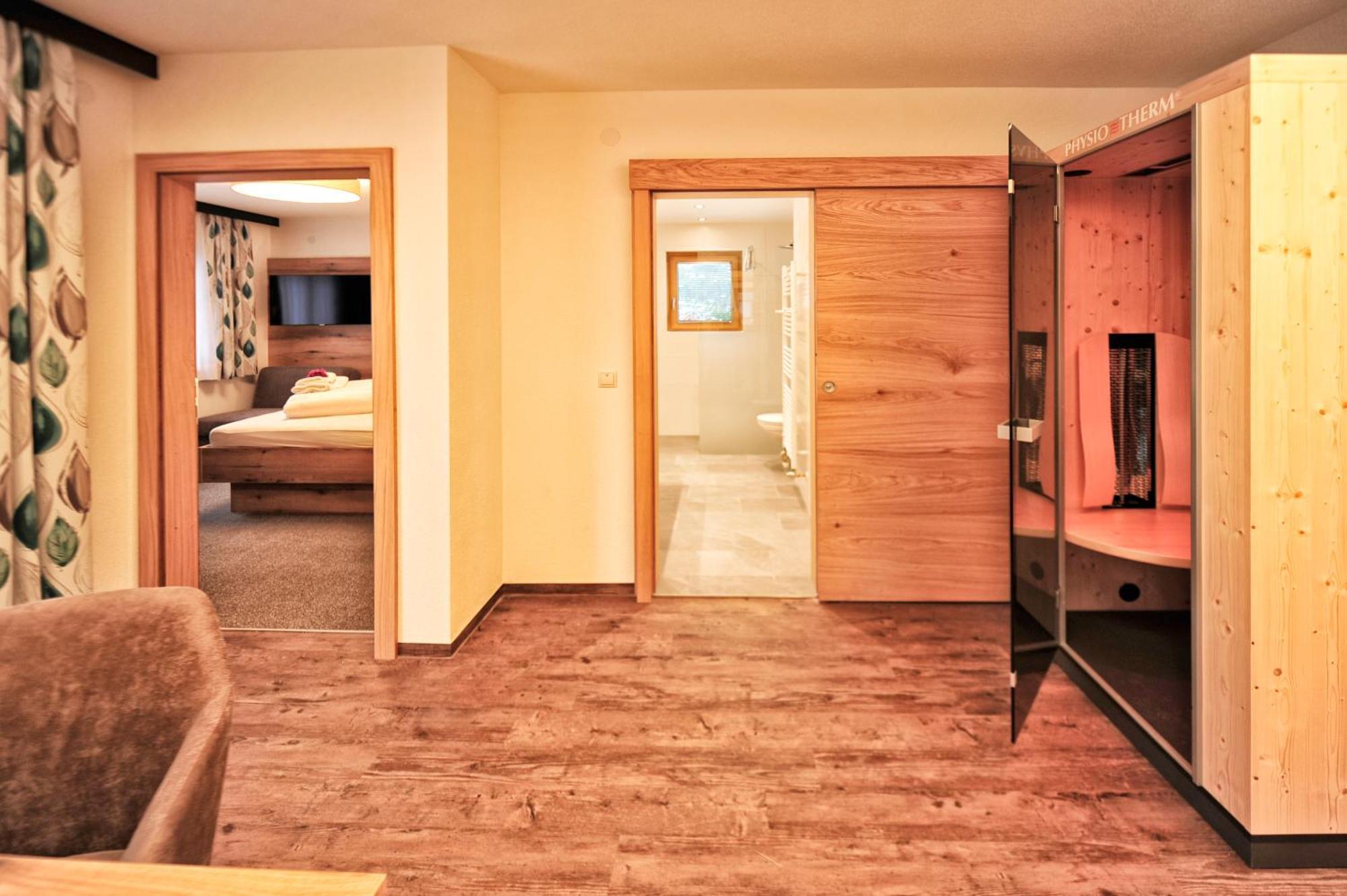 Haus Enzian Apartment Фис Екстериор снимка